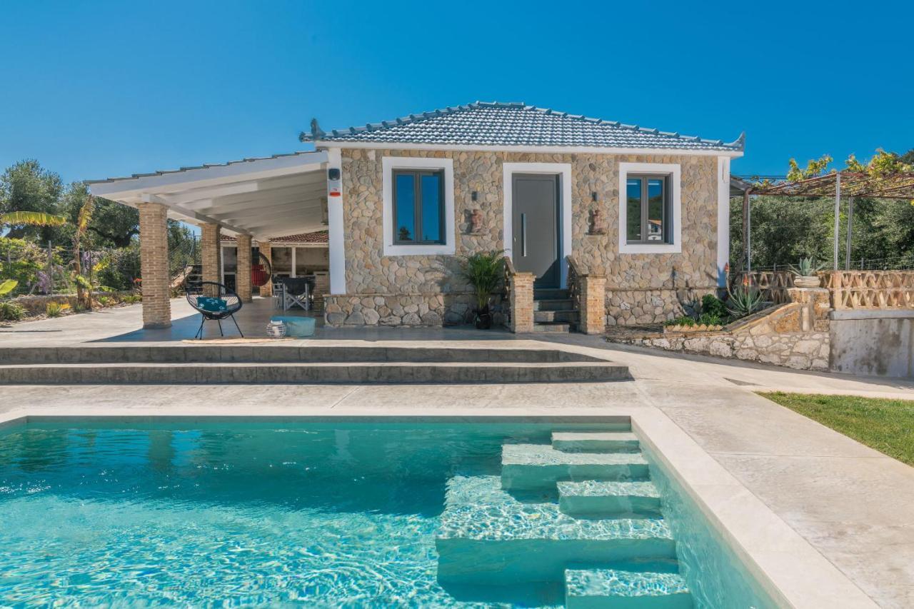 Binios Villa - Private Pool, Walking Distance From The Beach Vasilikí Buitenkant foto