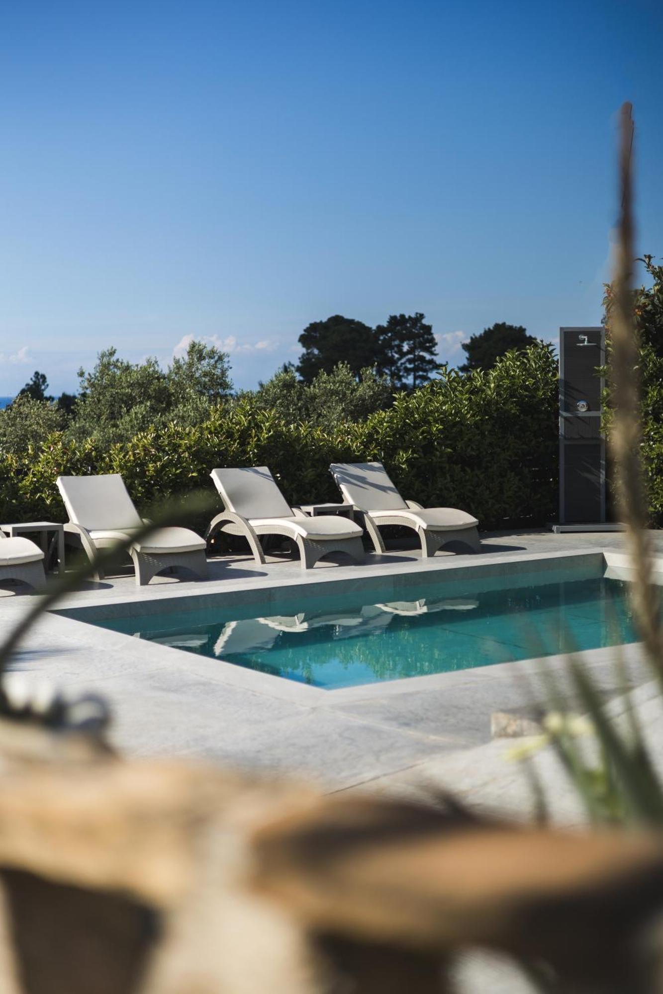 Binios Villa - Private Pool, Walking Distance From The Beach Vasilikí Buitenkant foto