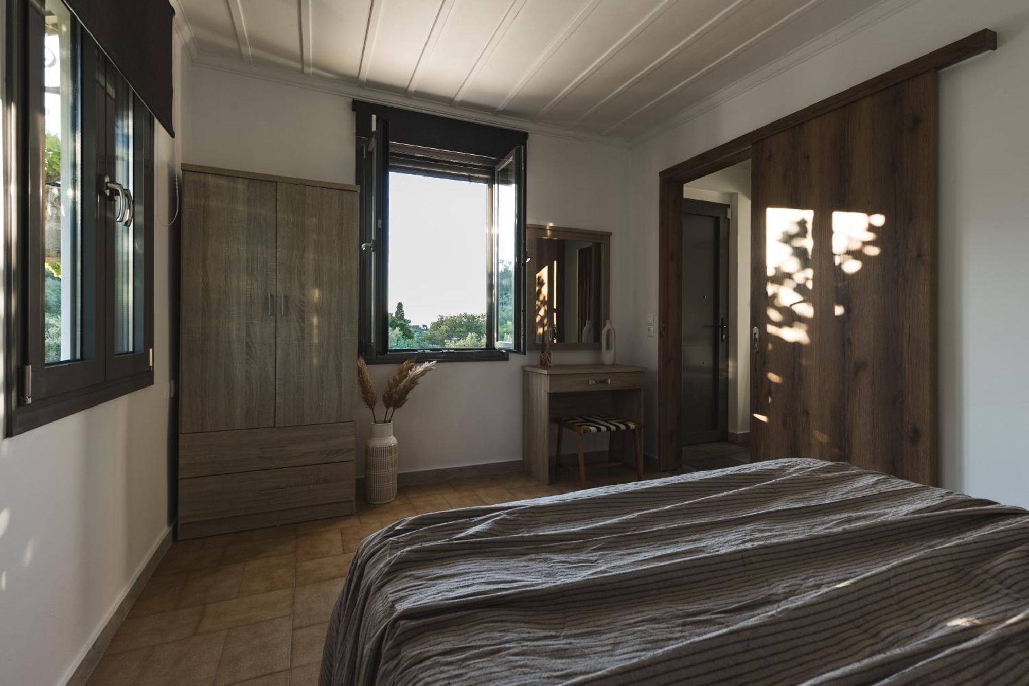 Binios Villa - Private Pool, Walking Distance From The Beach Vasilikí Buitenkant foto