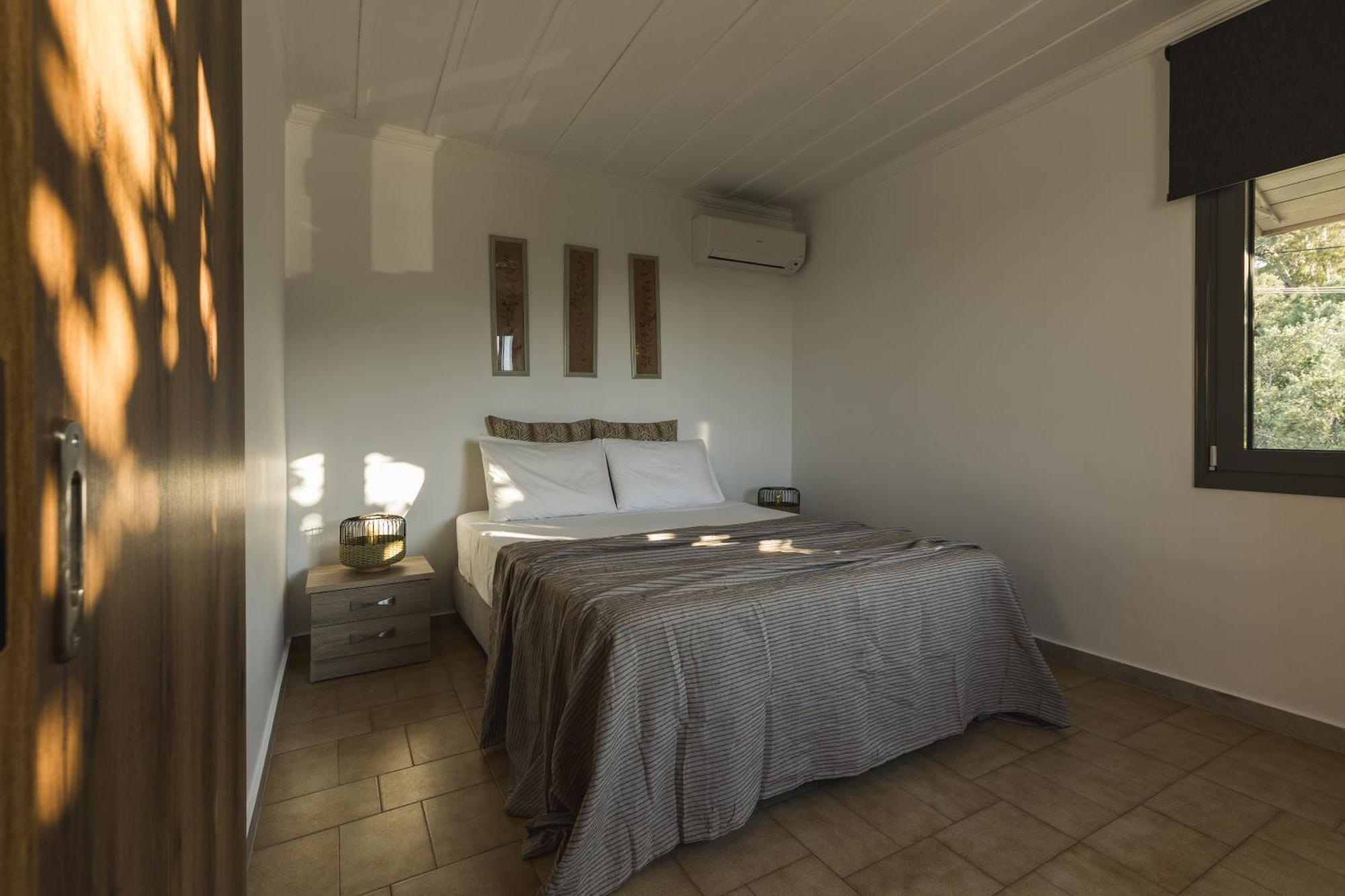 Binios Villa - Private Pool, Walking Distance From The Beach Vasilikí Buitenkant foto